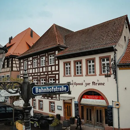 Zur Krone 2*